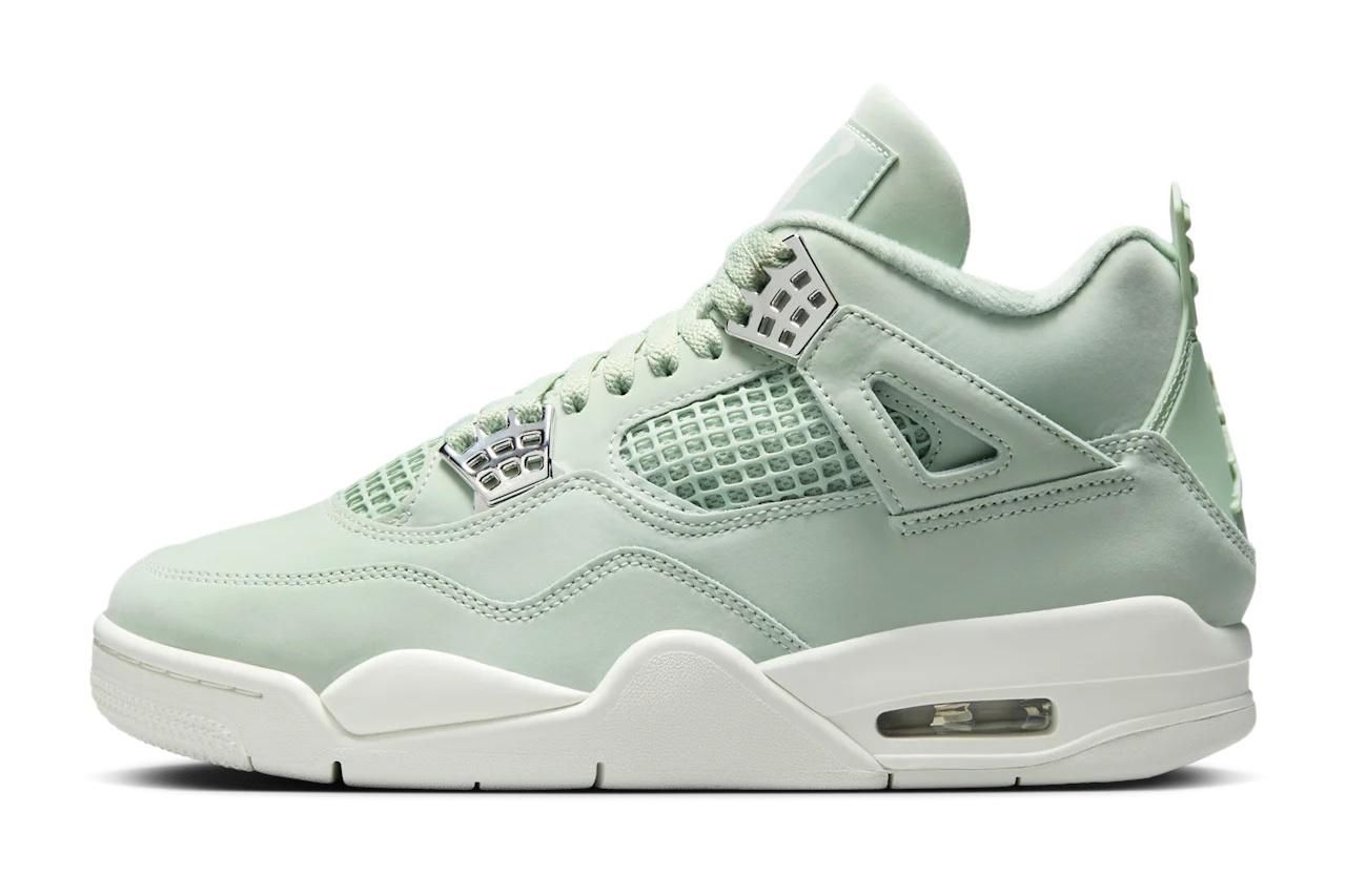 3/8発売｜Nike Women's Air Jordan 4 Retro 