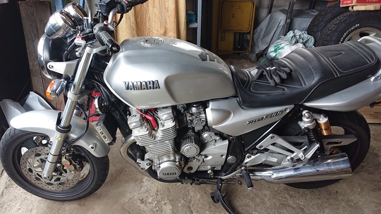 フロントフォークOH+ハイパープロスプリングに交換❗（ヤマハ XJR1300