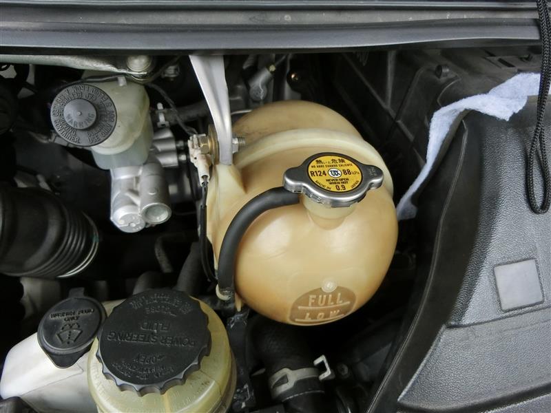 ラジエターリザーブタンクの交換（トヨタ エスティマルシーダ）by