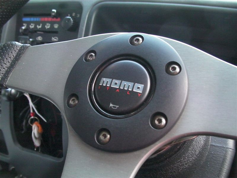 MOMO RACE 32φ ホーンリング ホーンボタン付き MOMOステアリング32Φ