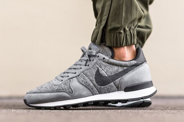 Nike Internationalist (Tech Fleece Pack) - Releases