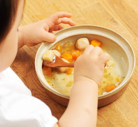 栃木県から 益子焼の こぼしにくい器／0歳からの伝統ブランドaeru