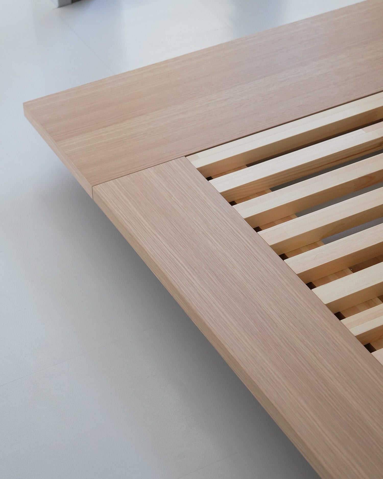 ENGAWA bed – nuff