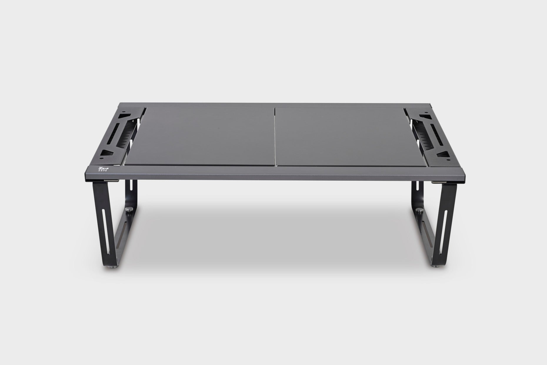 LOW TOAD TABLE | PRODUCTS | ZANE ARTS