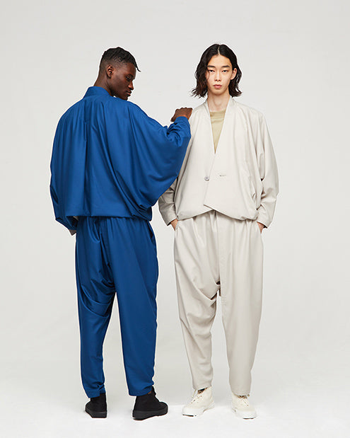 アイテムのご紹介「SWING」 – isseymiyake.com