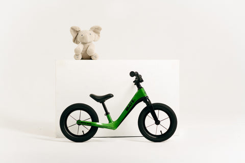 LAUNCH｜ブランド初のキックバイク「MATE MINI」を2025年1月2日(木)に