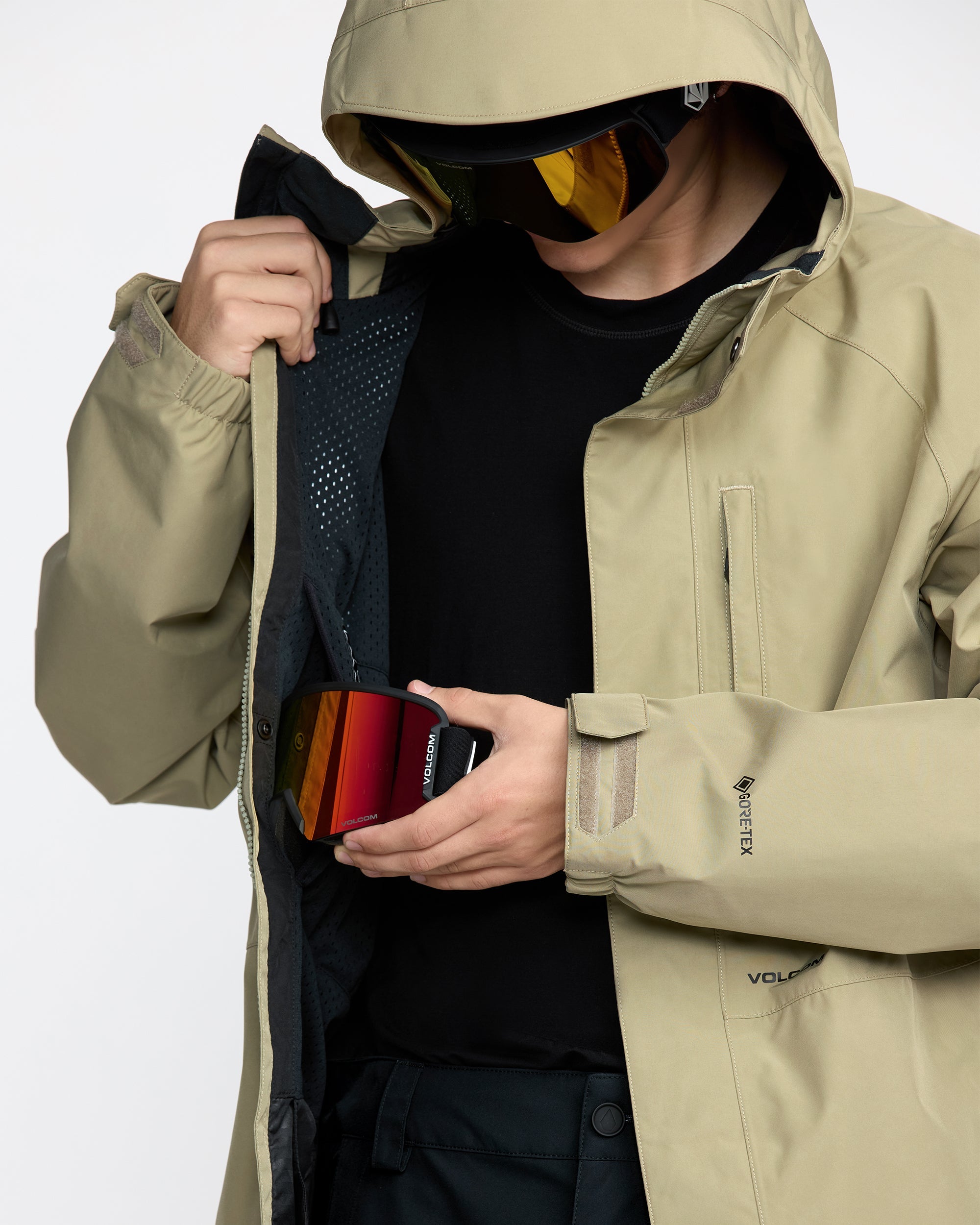 Zip Tech – Volcom