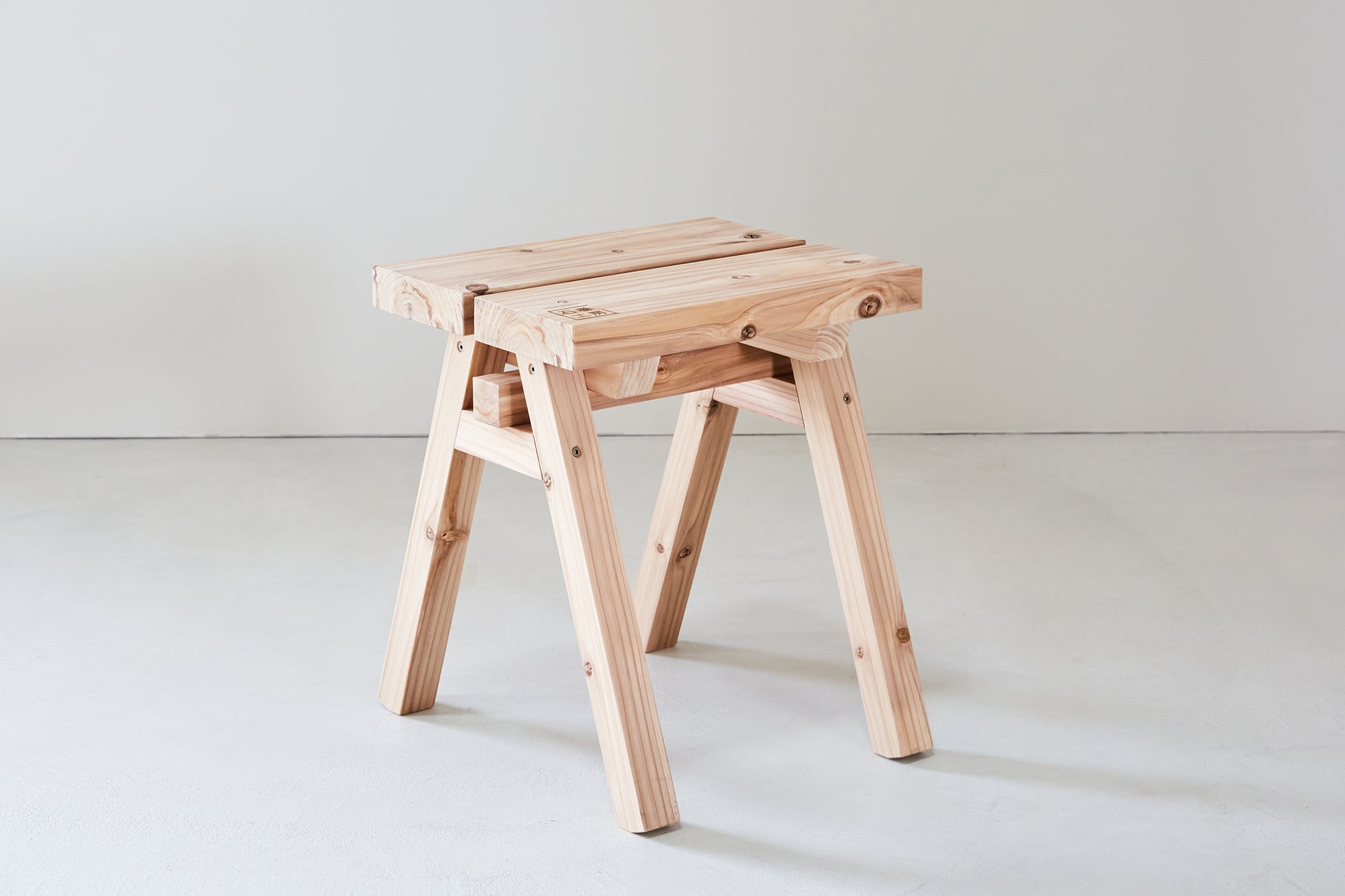 ishinomaki-stool-yaku1.jpg?v=