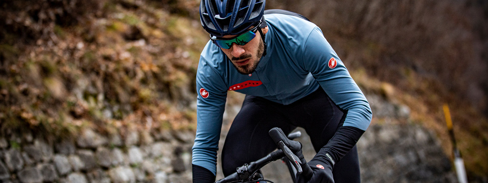 The Castelli Beta RoS Jacket: The protection of a jacket, the fit
