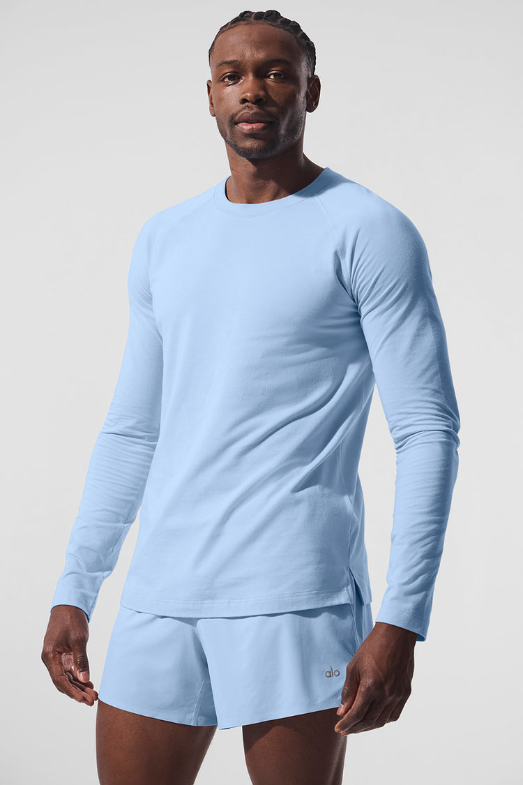 ALO Vapor Crewneck Long Sleeve - Seashell Blue | ALO