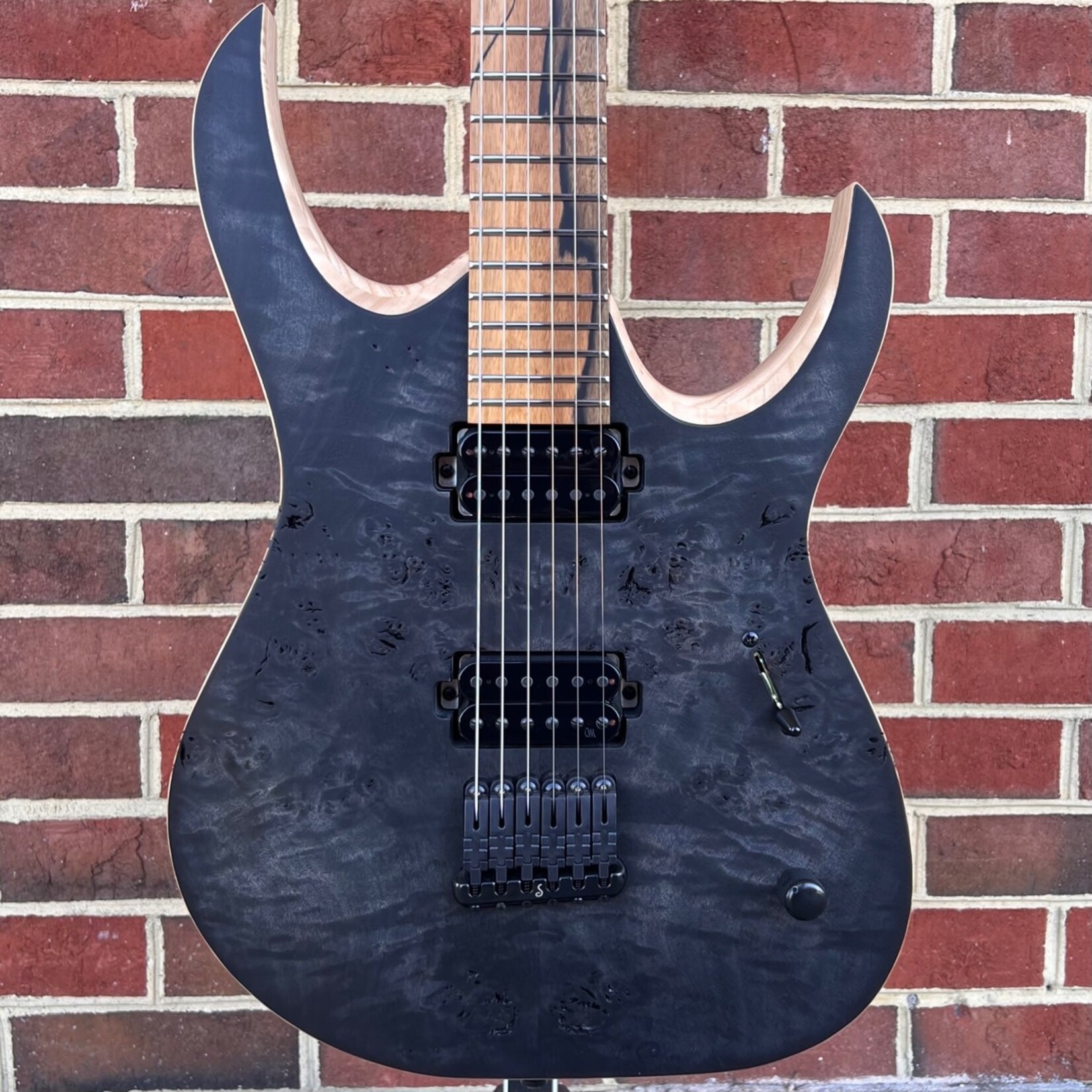 Mayones Duvell Elite 6, Liquid Black Raw, 3A Eye Poplar Top, Swamp