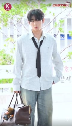 SHINee ジョンヒョン、初の小説「山荷葉」19日に正式発売 - Kstyle