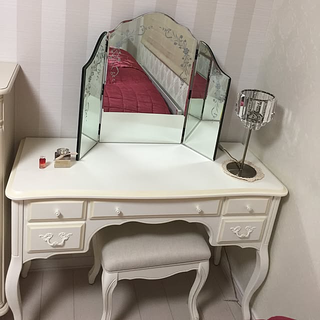 ドレッサー ローラアシュレイのおすすめ商品とおしゃれな実例