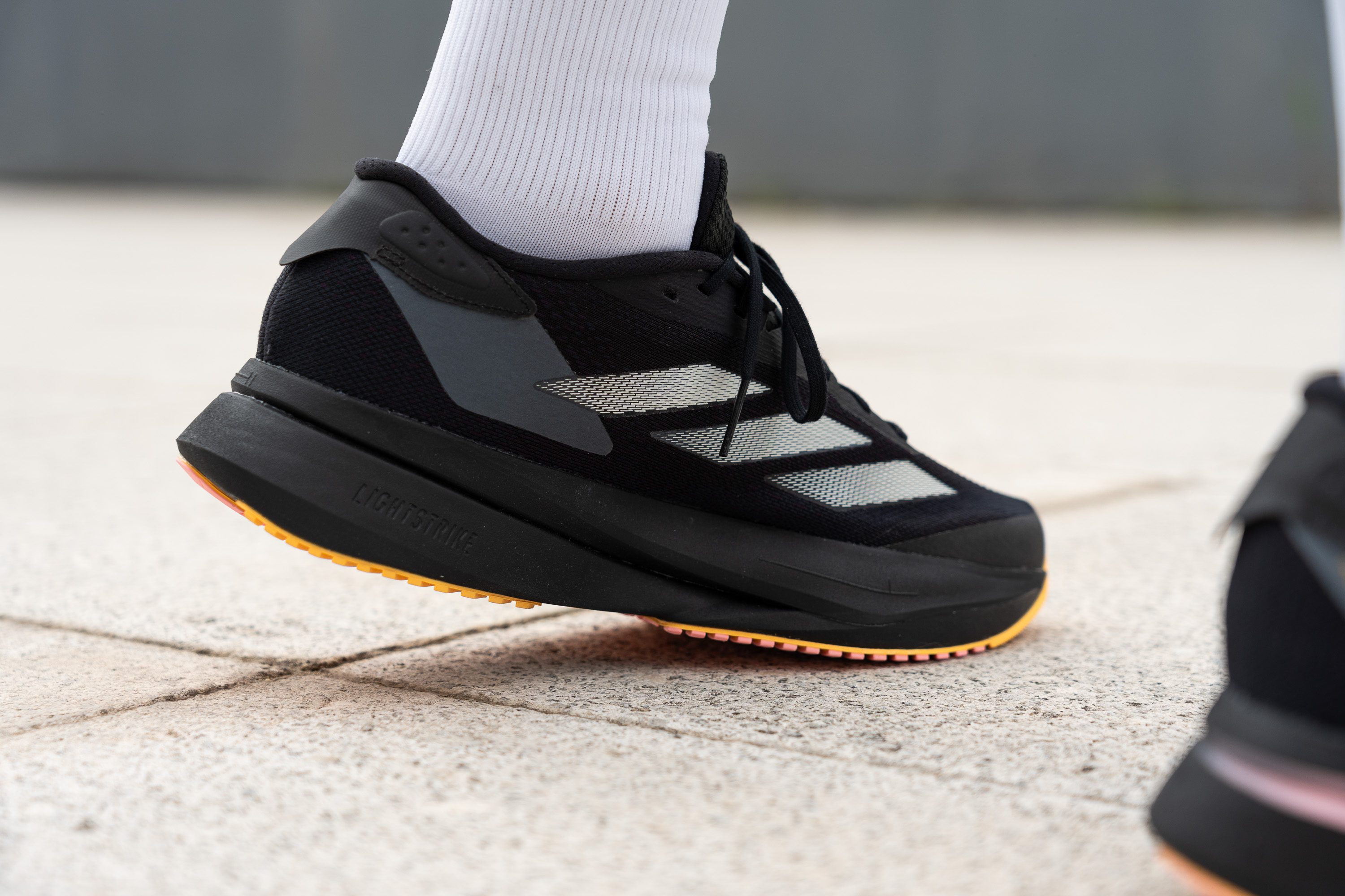 Cut in half: Adidas Adizero SL2 Review | RunRepeat