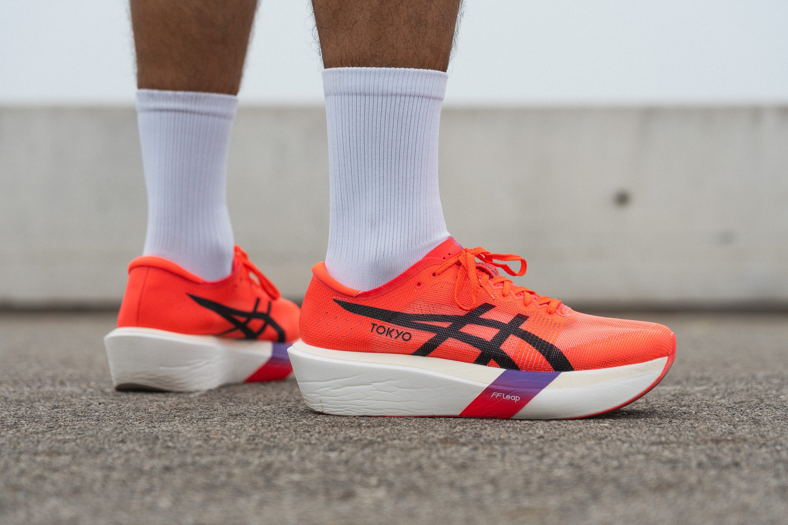 mickey2003 メタスピードスカイトウキョウ27.0 ASICS（アシックス