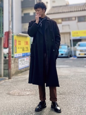 tricot COMME des GARCONSのチェスターコートを使った人気ファッション