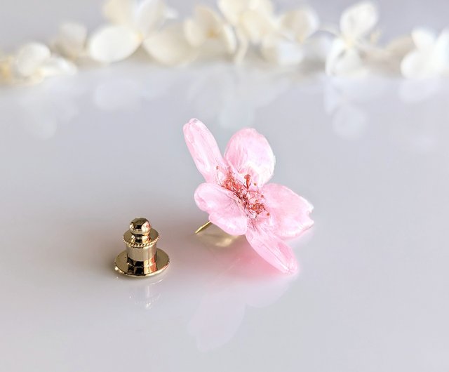 受注制作】Early Bloom 本物のお花 早咲き桜のタックピン ピンブローチ