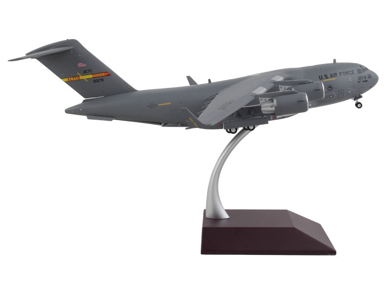 Boeing C-17 Globemaster III Transport Aircraft 