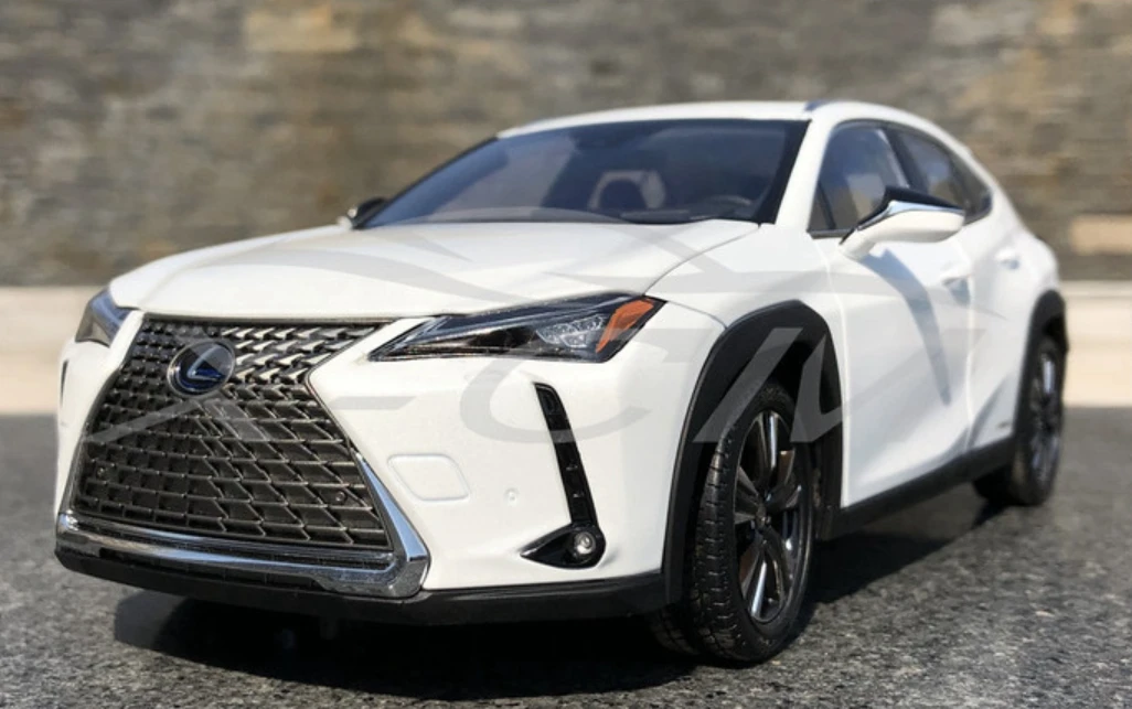 1/18 Dealer Edition Lexus UX 200 200h 260h (White) Diecast Car