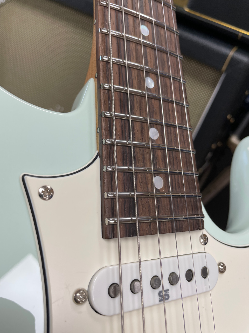 Ibanez AZ2204NW Mint Green