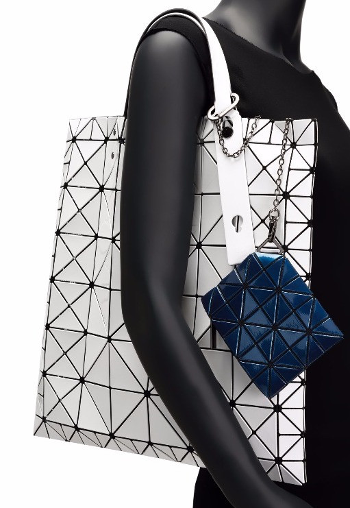 Issey Miyake Bao Bao Flipper bronze - STUDIO BRILLANTINE | DESIGN SHOP