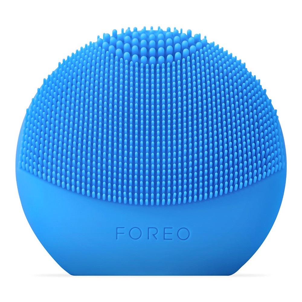 FOREO LUNA Play Smart 2 Facial Cleansing Device With Skin Analysis