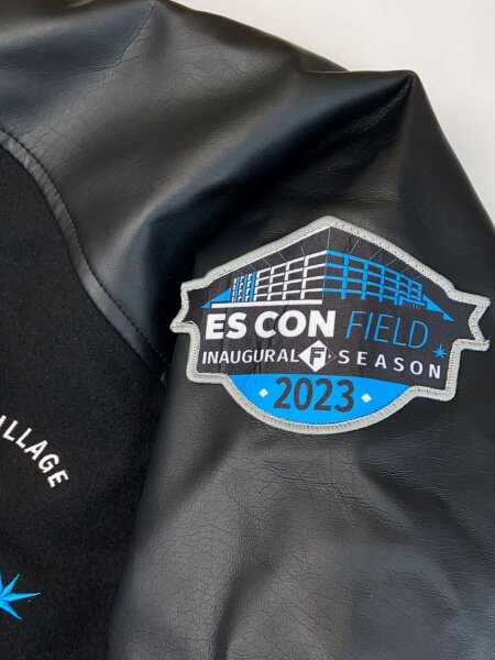 ES CON FIELD 2023記念ジャケット