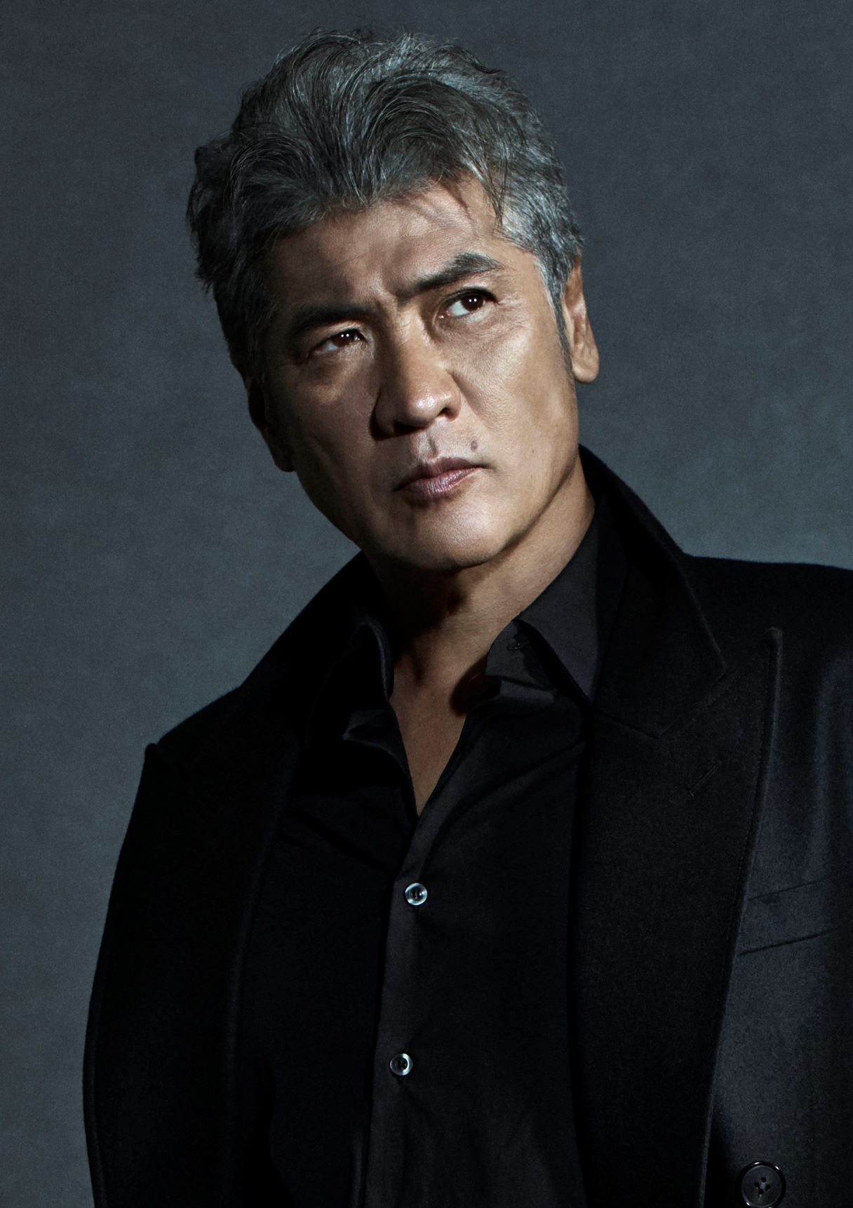 通算20作目となるニュー・アルバム『OVER THE 9』記念 吉川晃司11/1