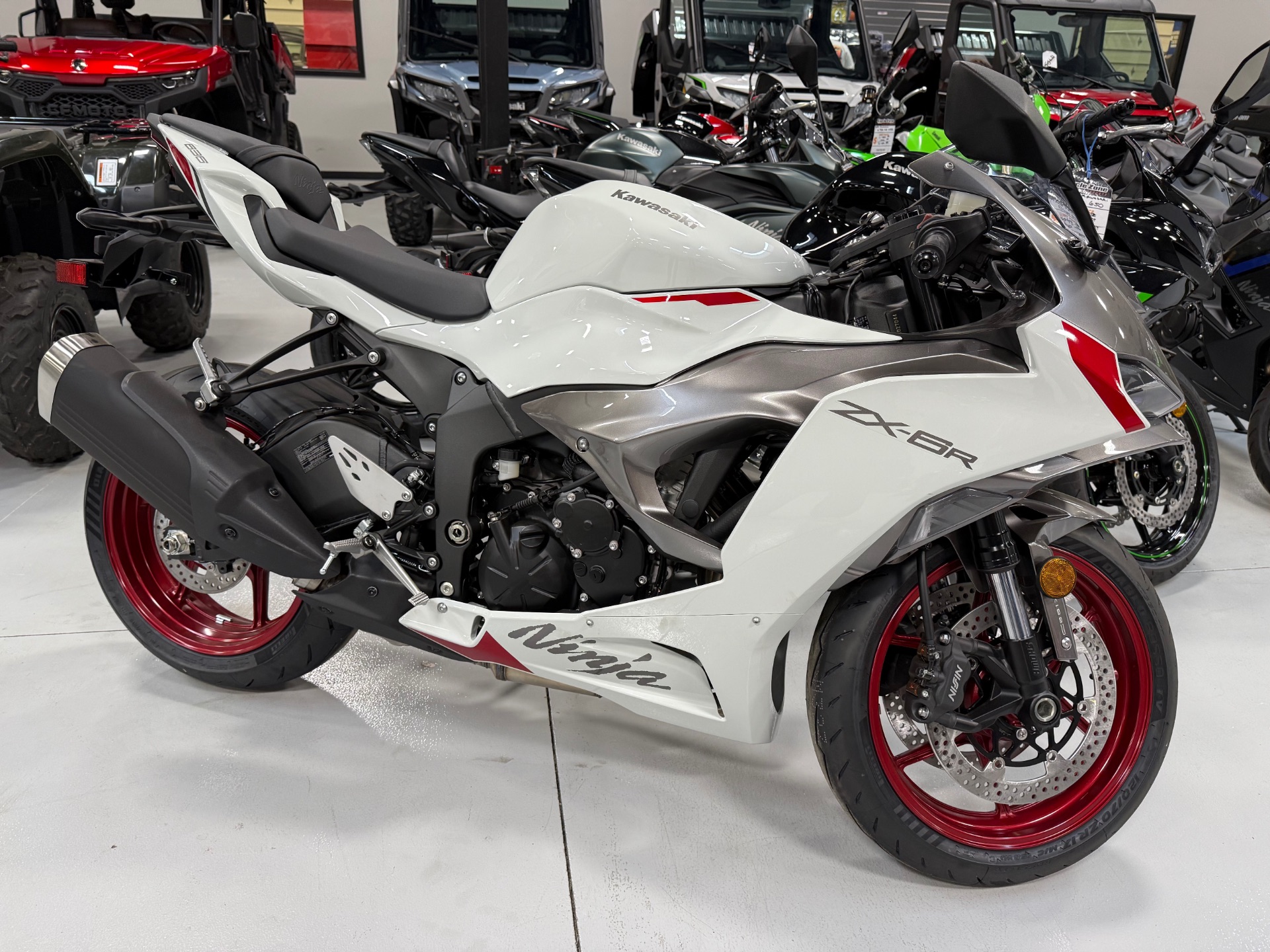 New 2025 Kawasaki Ninja ZX-6R ABS, Topeka KS | Specs, Price