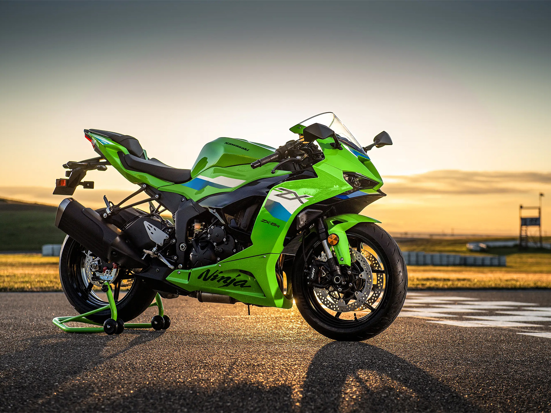 New 2026 Kawasaki NINJA ZX-6R ABS, Palmer MA | Specs, Price