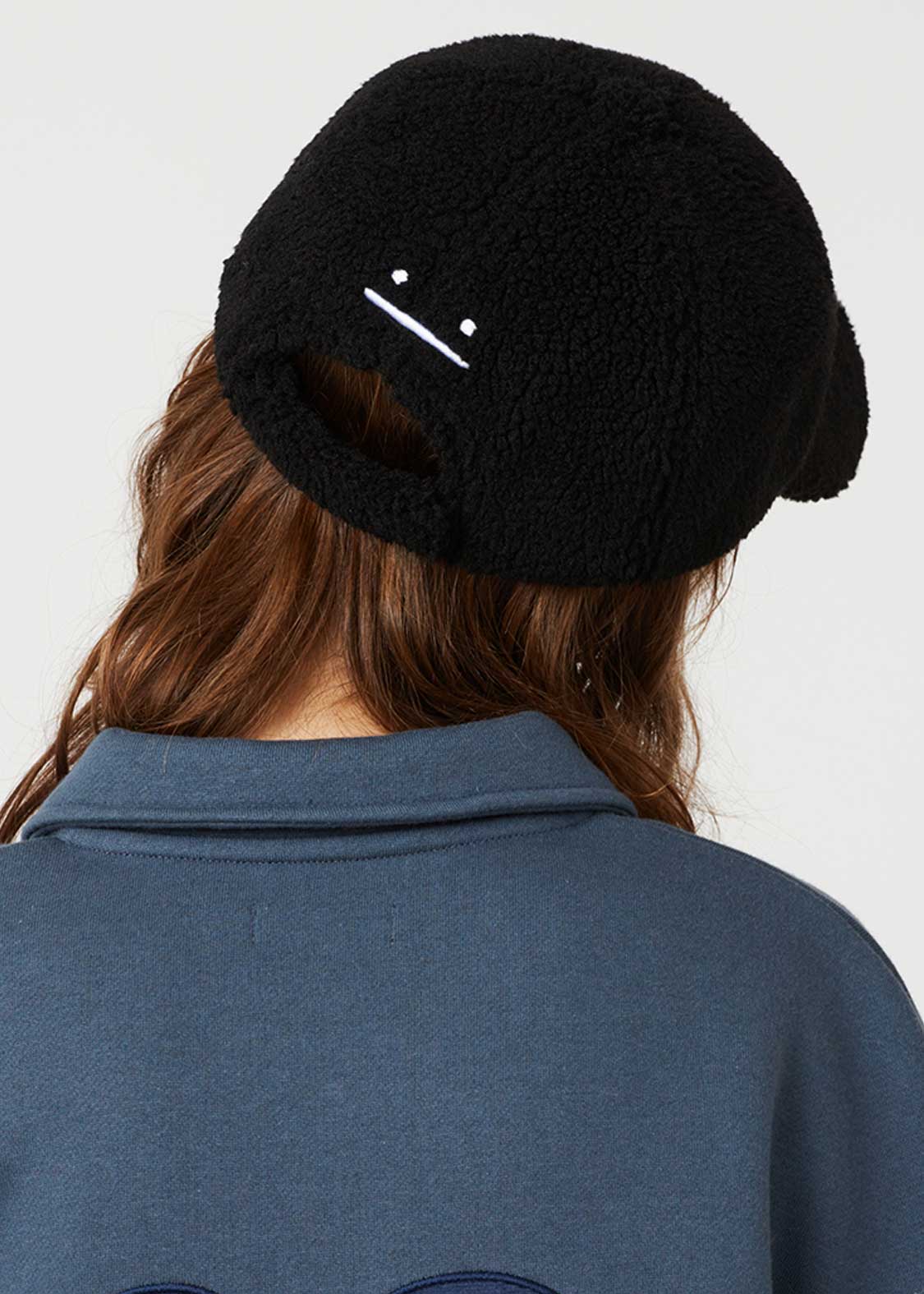 ネコカブリビューティフルシャドー｜ボアキャップ｜ユニセックス