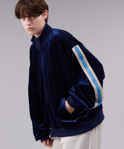 ONCILY（オンシェリー）の「VELOUR TRACK JACKET / ベロアトラック