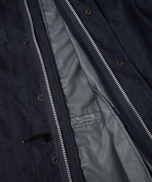 JUNYA WATANABE MAN（ジュンヤワタナベマン）の「C.P. COMPANY W-NAME