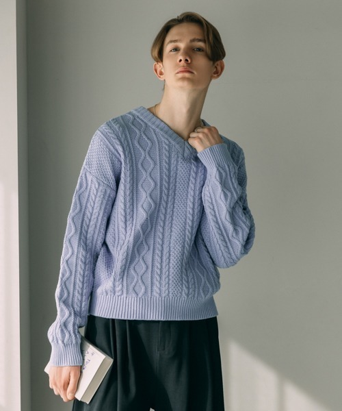 LURAKU】V-neck Short Length Cable Knit / Vネック短丈ケーブルニット