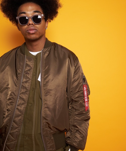 Alpha Industries（アルファインダストリーズ）の「ALPHA MA-1 JKT US
