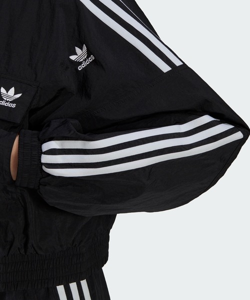 adidas（アディダス）の「アディカラー クラシックス Disrupted