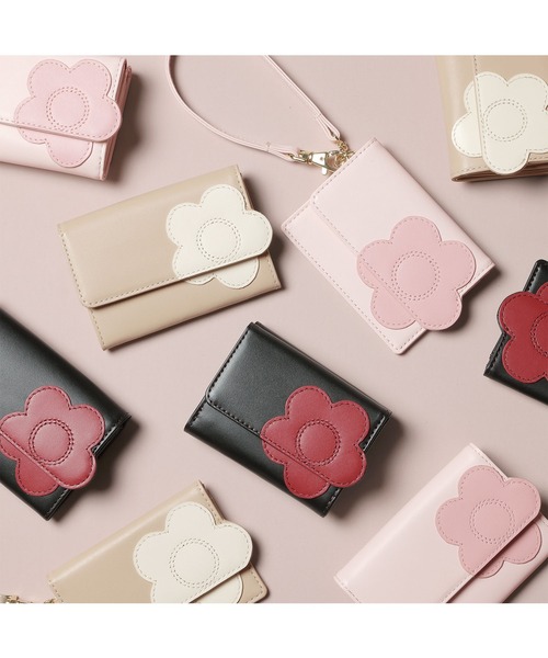 MARY QUANT（マリークワント）の「ハートインサイド ミニウォレット