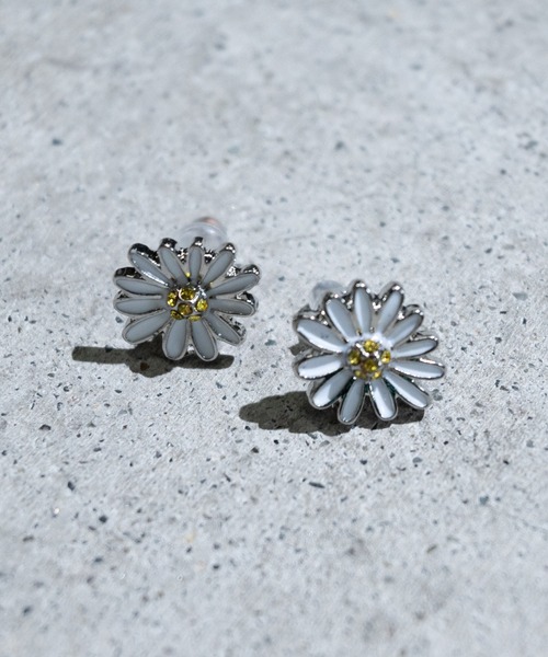 セール】【40】フラワーピアス〔両耳用〕（ピアス（両耳用））｜JOHN'S