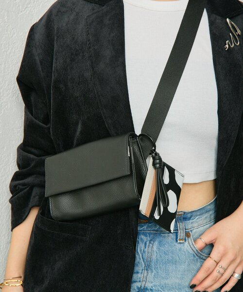 ear PAPILLONNER（イアパピヨネ）の「《インフルエンサーuchida企画/本