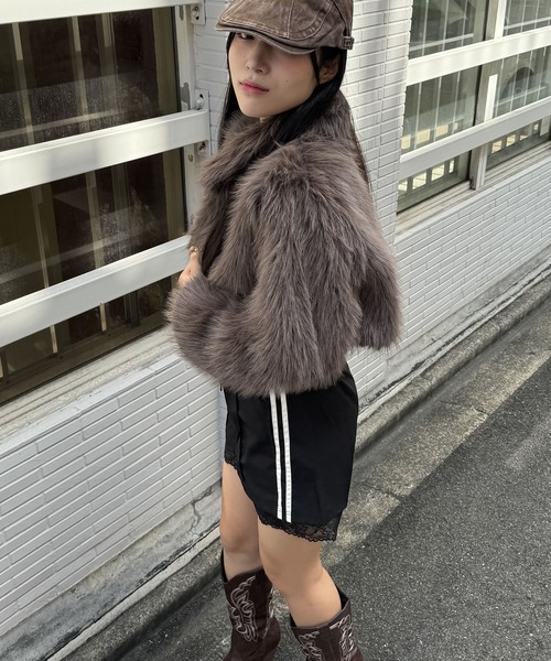 madrepadre（マドレパドレ）の「ショート丈シャギーファージャケット
