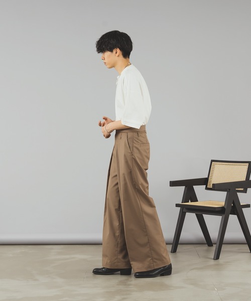 HIGH WAIST TUCK WIDE PANTS /ハイウエストタックワイドパンツ