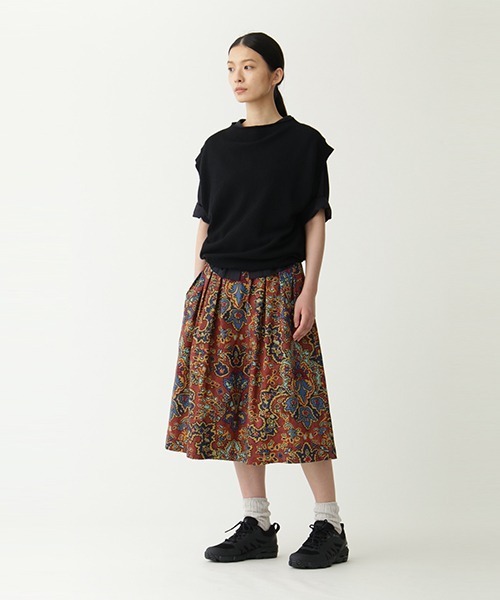 MARGARET HOWELL（マーガレットハウエル）の「PAISLEY COTTON LINEN
