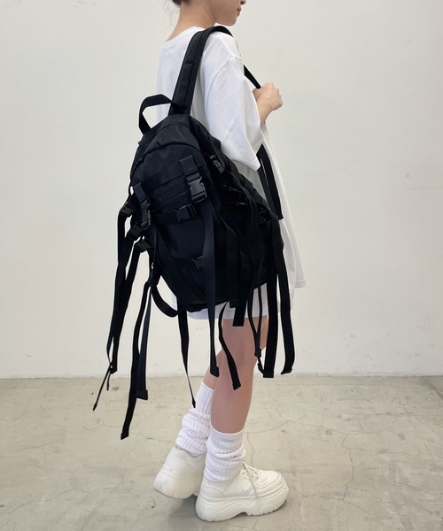 Whinny（ホワイニー）の「Whinny/四次元リュック（バックパック