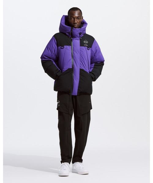 F.C.Real Bristol（エフシーレアルブリストル）の「DOWN BENCH PARKA