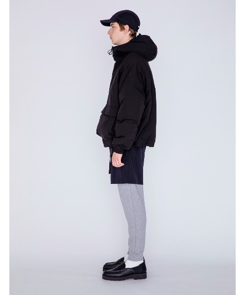 MR.GENTLEMAN（ミスタージェントルマン）の「PUFFER POCKET HOODED
