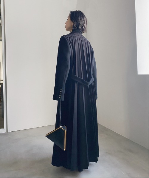 Ameri（アメリ）の「UNDRESSED BACK PLEATS COAT（その他アウター