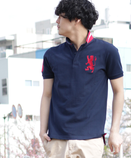 GIORDANO（ジョルダーノ）の「[WEB限定カラー]ライオン刺繍半袖