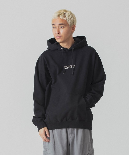 XLARGE（エクストララージ）の「STANDARD LOGO HOODED SWEATSHIRT
