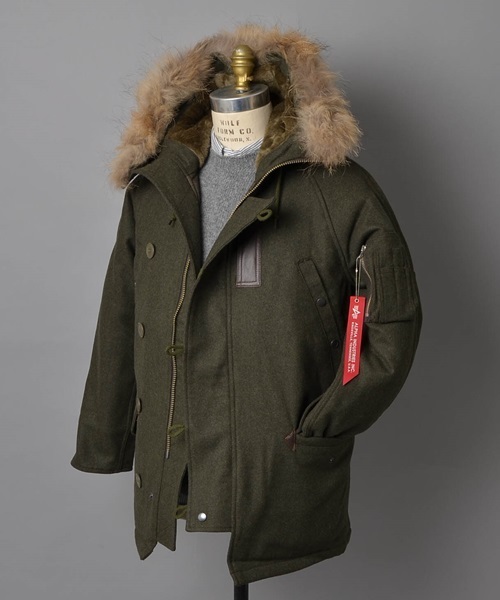 Alpha Industries（アルファインダストリーズ）の「ALPHA×SHIPS