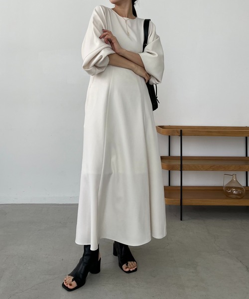 ZOZOTOWN限定】【サイズ展開あり】フォルムスリーブワンピース